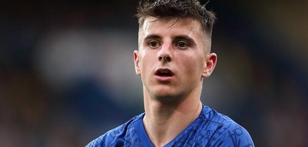 مقطع فيديو نادر يظهر تقليد لاعب تشيلسي لرونالدو في الطفولة